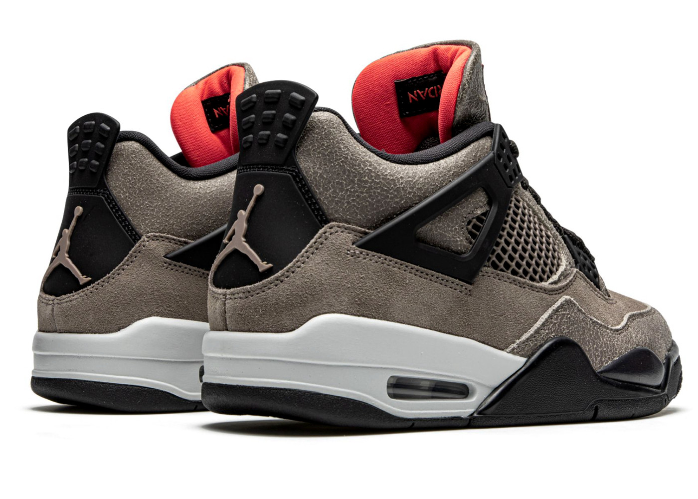 Air Jordan 4 Retro