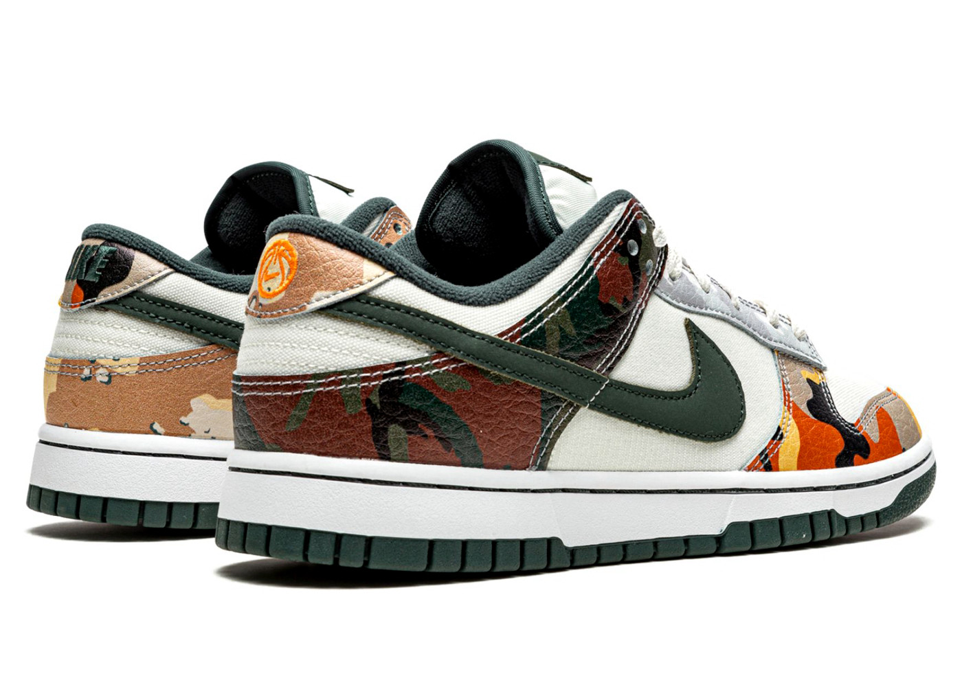 Nike Dunk Low SE