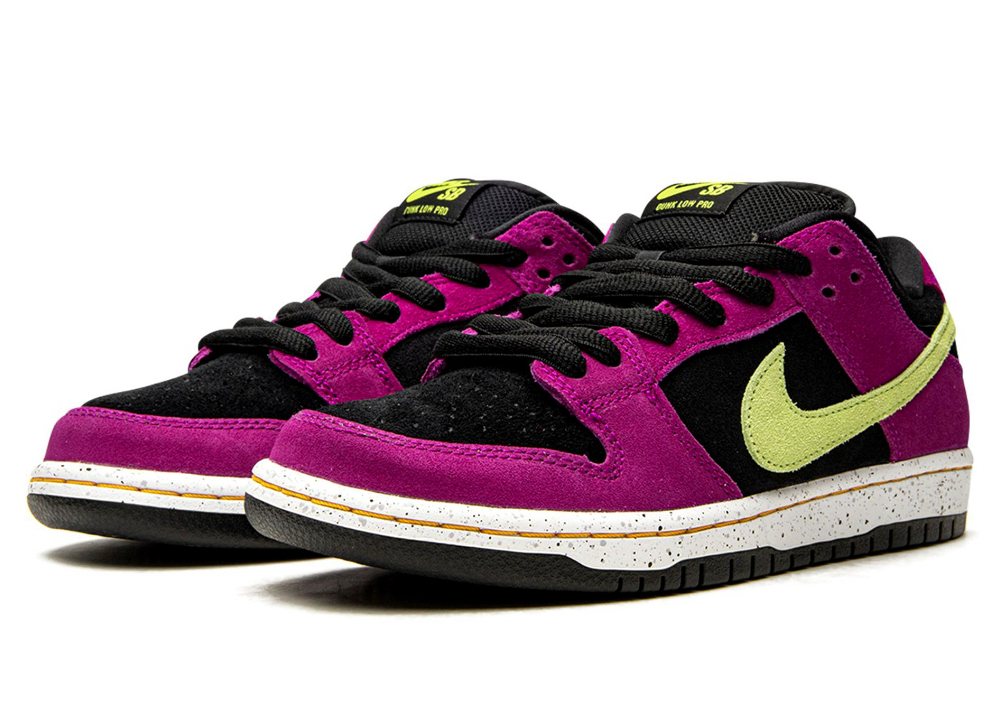 Nike SB Dunk Low Pro