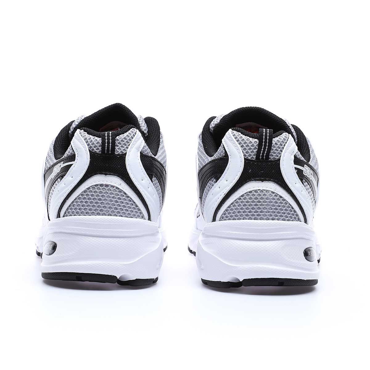 New Balance 530