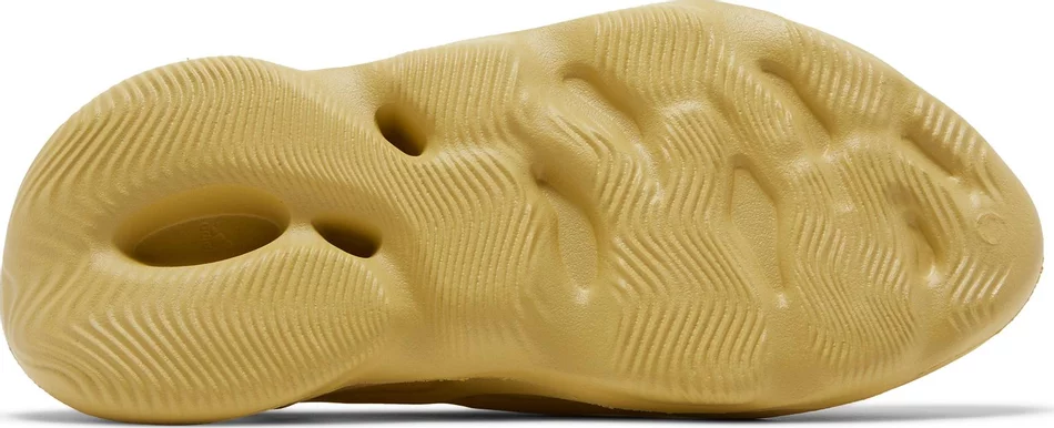 adidas Yeezy Foam RNNR