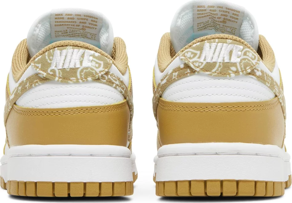 Nike Dunk Low Essential