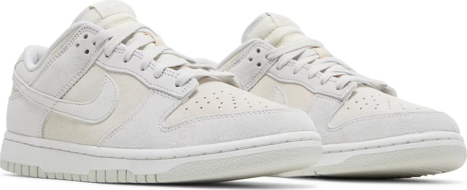 Nike Dunk Low Premium