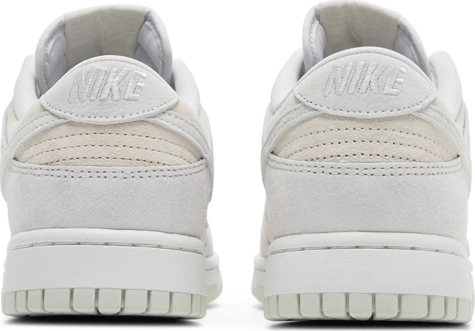 Nike Dunk Low Premium