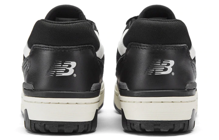 New Balance 550