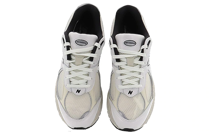 New Balance 2002R