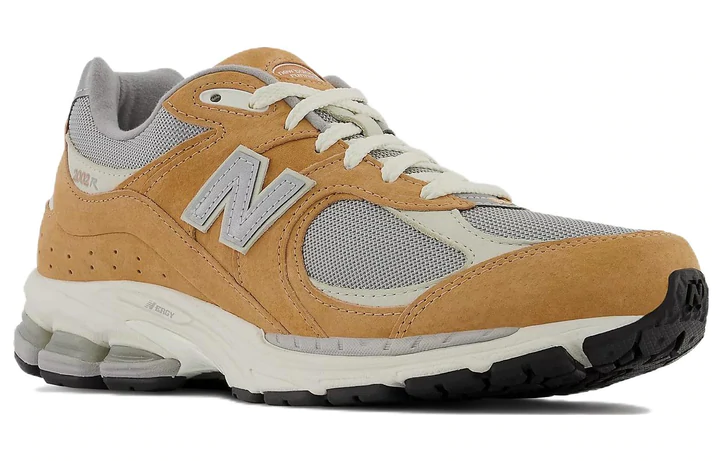 New Balance 2002R