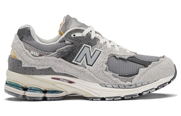 New Balance 2002R