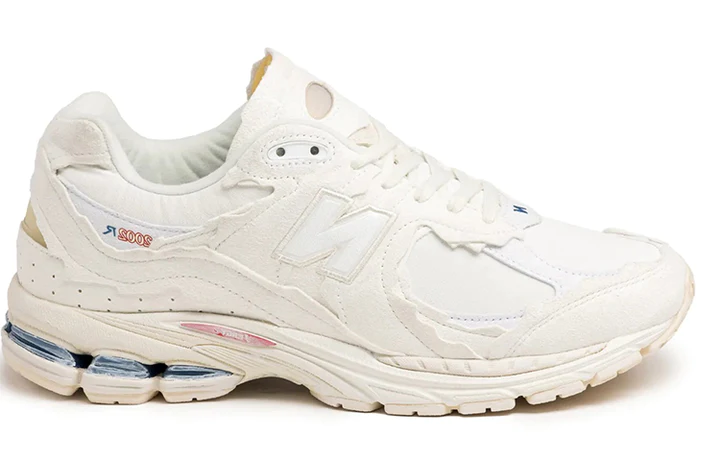 New Balance 2002R