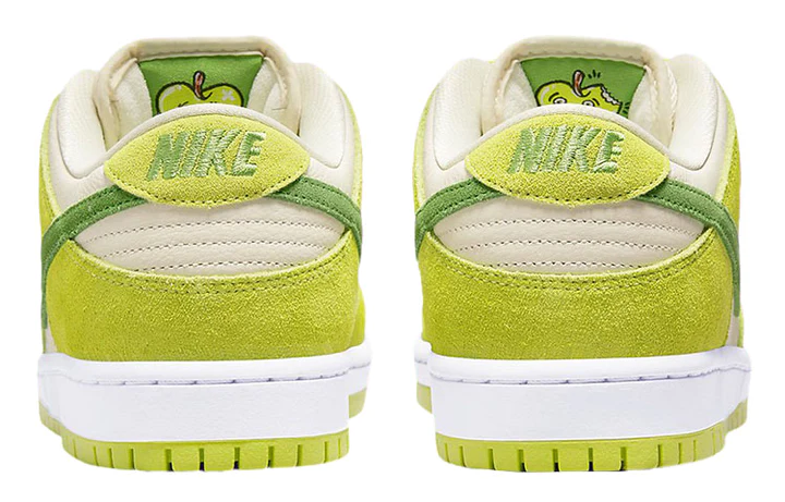 Nike SB Dunk Low