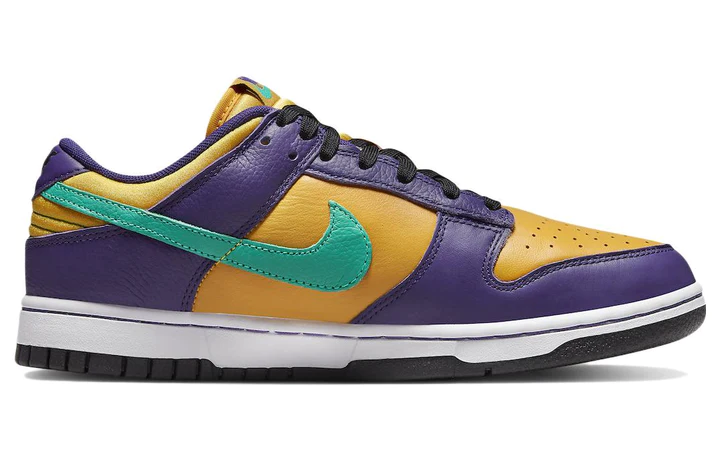 Nike Dunk Low LX