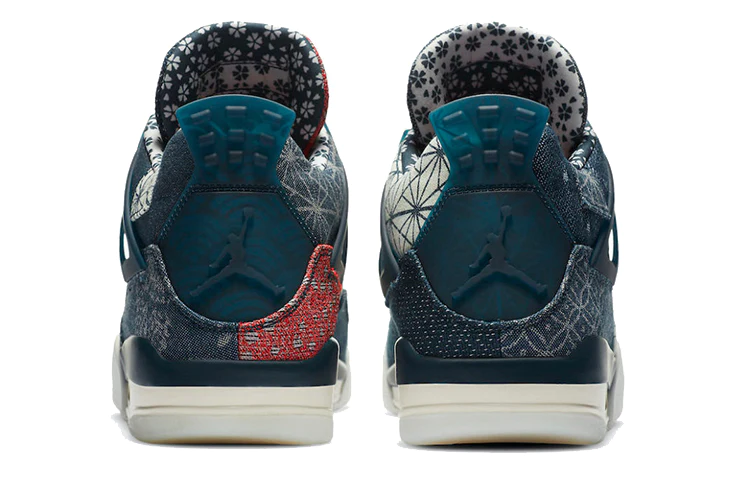 Air Jordan 4 Retro