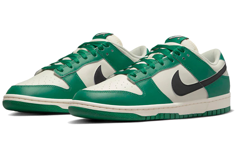 Nike Dunk Low SE