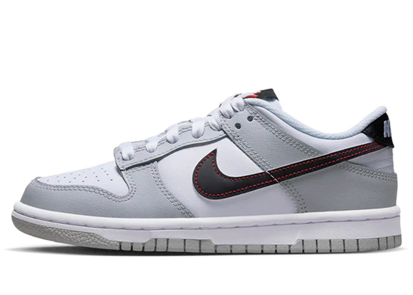 Nike Dunk Low SE