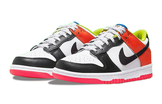 Nike Dunk Low