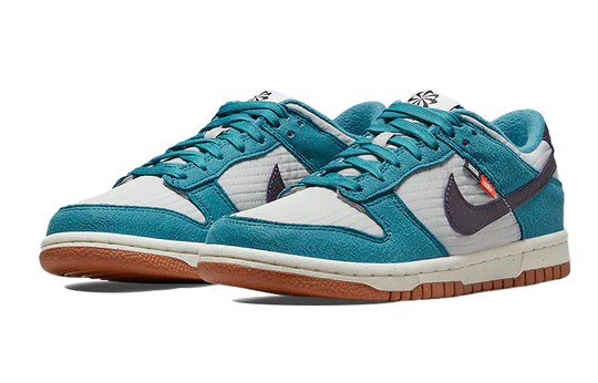 Nike Dunk Low SE