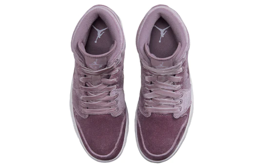 Air Jordan 1 Mid SE