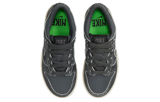 Nike Dunk Low Retro PRM