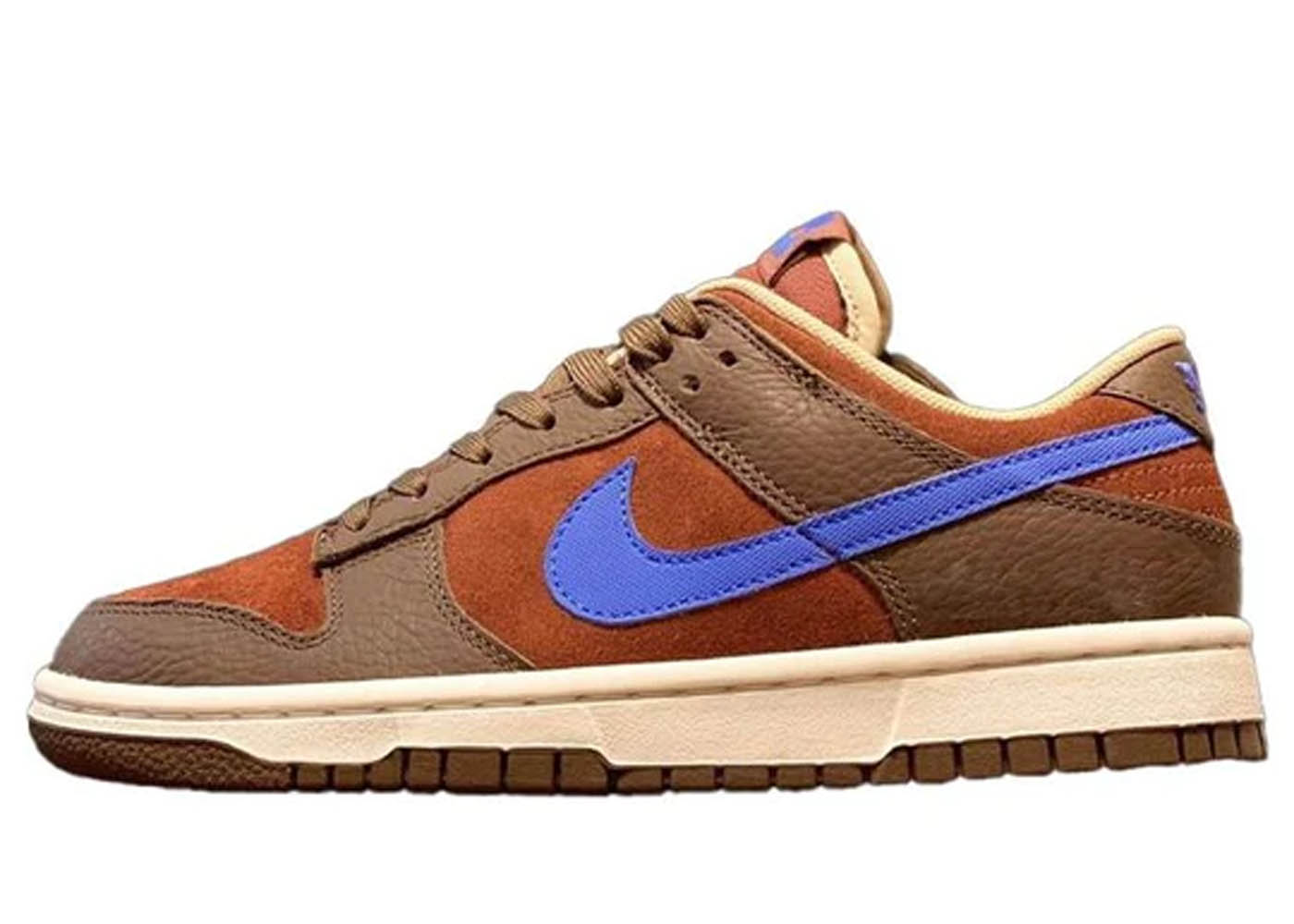 Nike Dunk Low Retro PRM