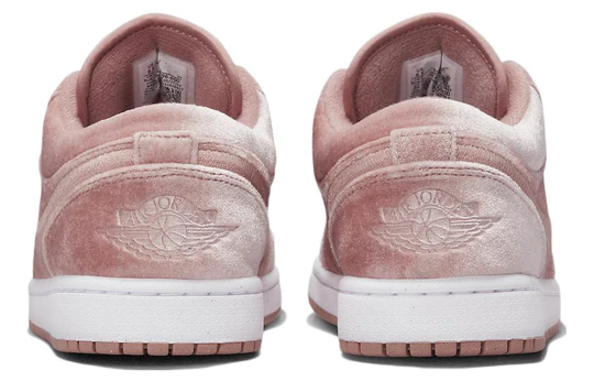 Air Jordan 1 Low SE