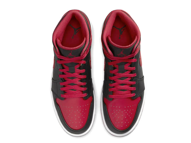 Air Jordan 1 Mid