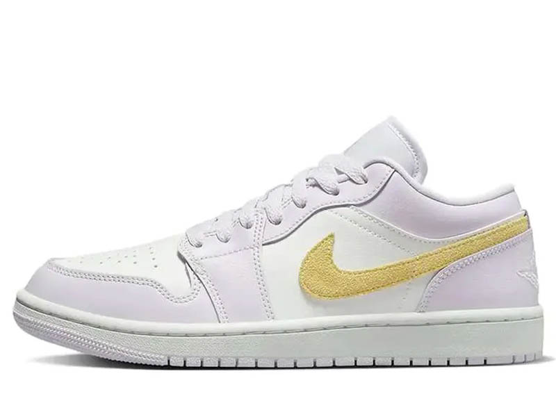 Air Jordan 1 Low Barely Grape (W)