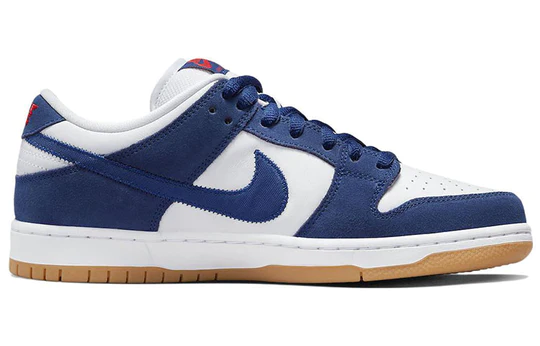 Nike SB Dunk Low