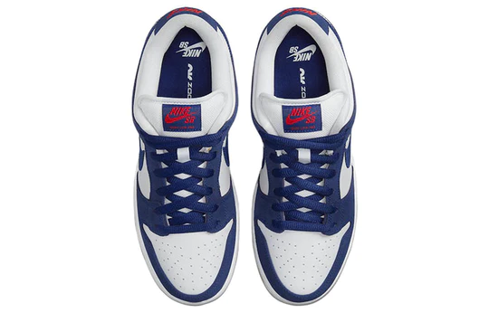 Nike SB Dunk Low