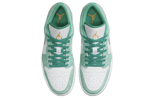 Air Jordan 1 Low SE