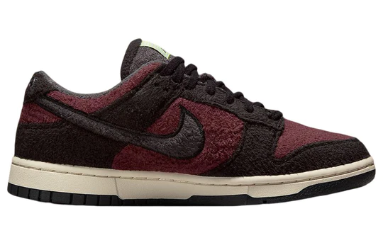 Nike Dunk Low SE