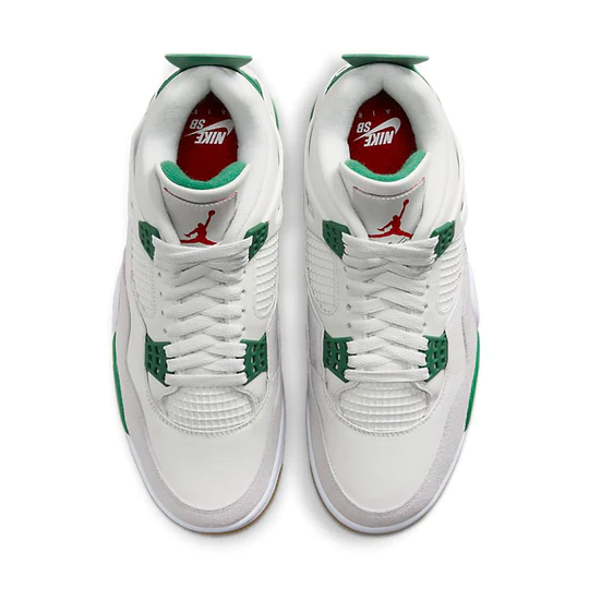 Air Jordan 4 Retro SB