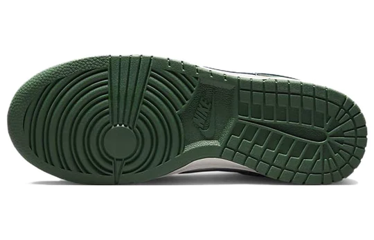 Nike Dunk Low Retro