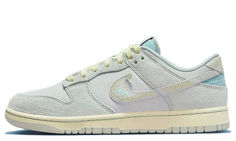 Nike Dunk Low SE