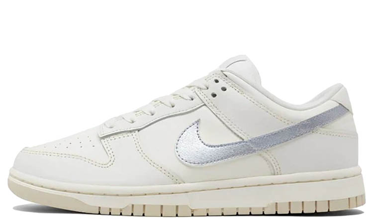Nike Dunk Low ESS