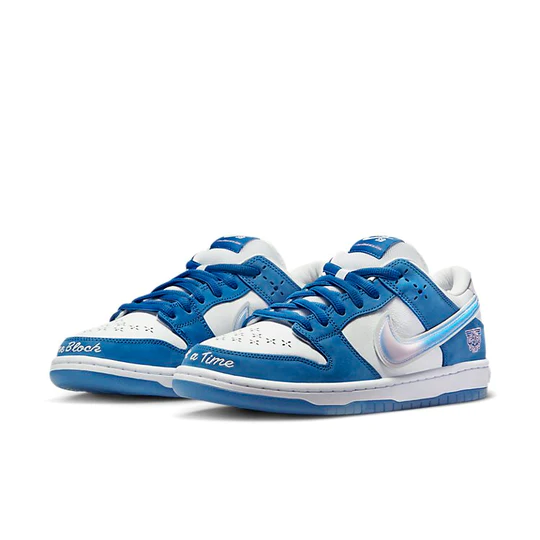 Nike SB Dunk Low