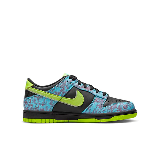 Nike Dunk Low SE