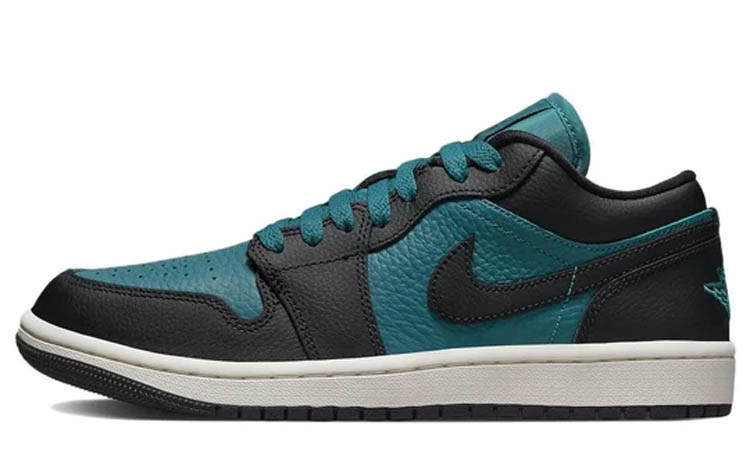 Air Jordan 1 Low SE