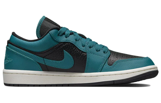 Air Jordan 1 Low SE