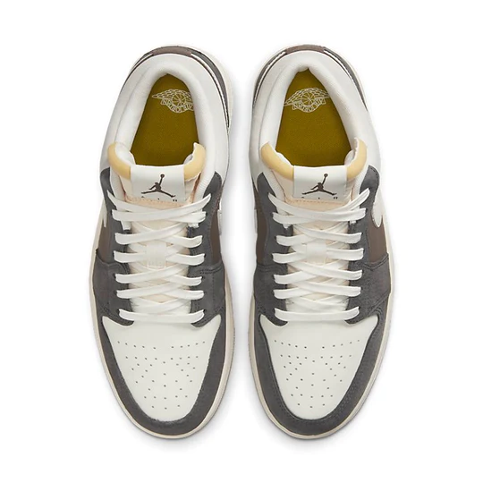 Air Jordan 1 Low