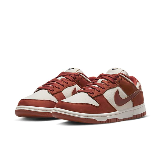 Nike Dunk Low LX
