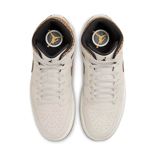 Air Jordan 1 Mid SE