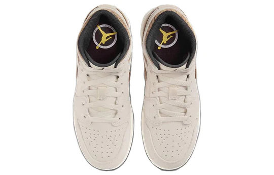 Air Jordan 1 Mid SE