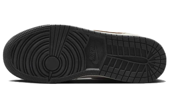 Air Jordan 1 Mid SE