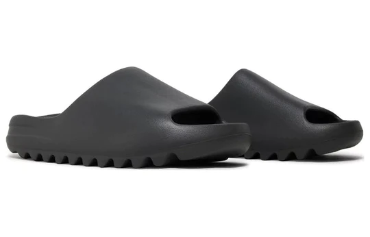 adidas Yeezy Slide