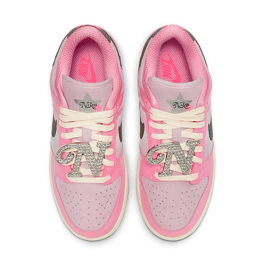 Nike Dunk Low LX