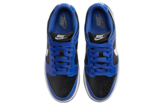 Nike Dunk Low Essential