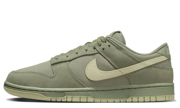 Nike Dunk Low Retro Premium