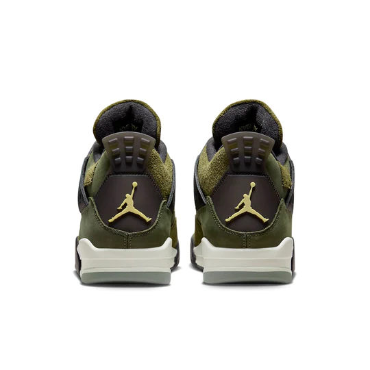 Air Jordan 4 Retro SE