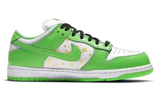 Nike  Dunk Low