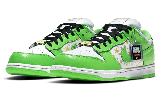 Nike  Dunk Low
